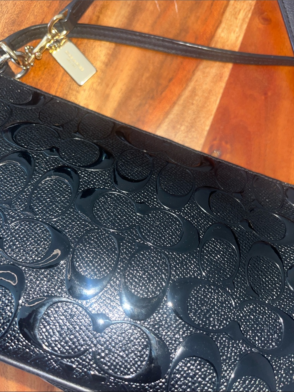 Coach Black Signature Embossed Leather Crossbody Shoulder Bag - Picture 7 of 10